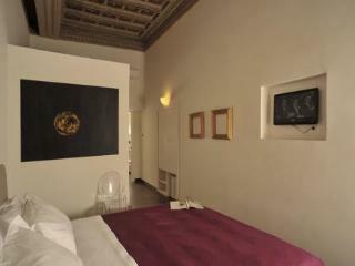 Couette-café History Rome